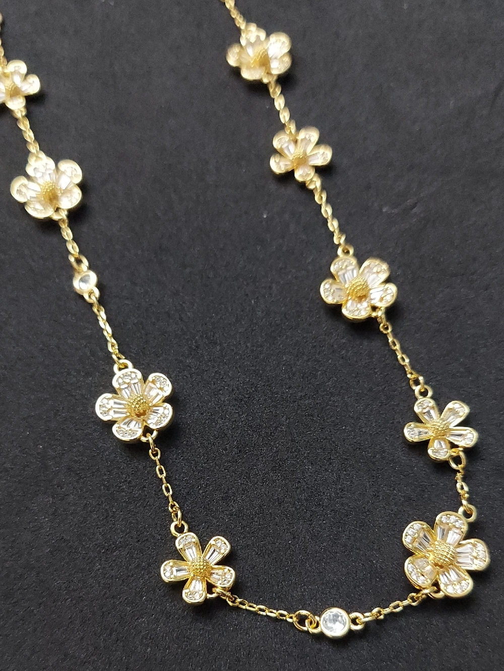 Kate Spade Fleurette Statement Necklace   Gold-tone Floral  New